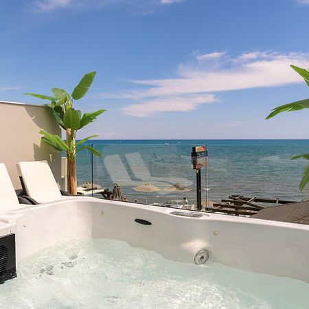 Pearl Luxury Living Apartment Лаганас Екстериор снимка