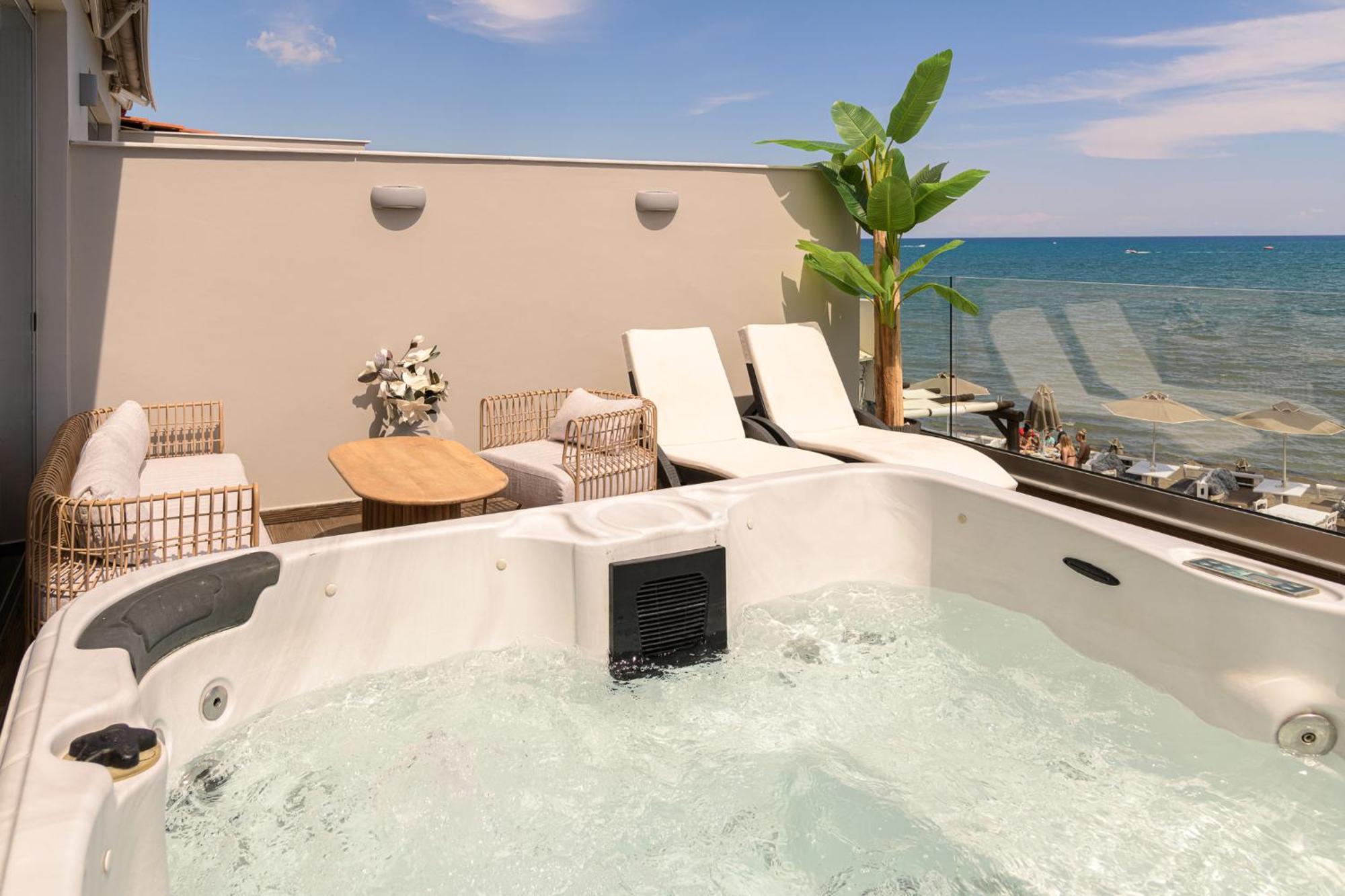 Pearl Luxury Living Apartment Лаганас Екстериор снимка
