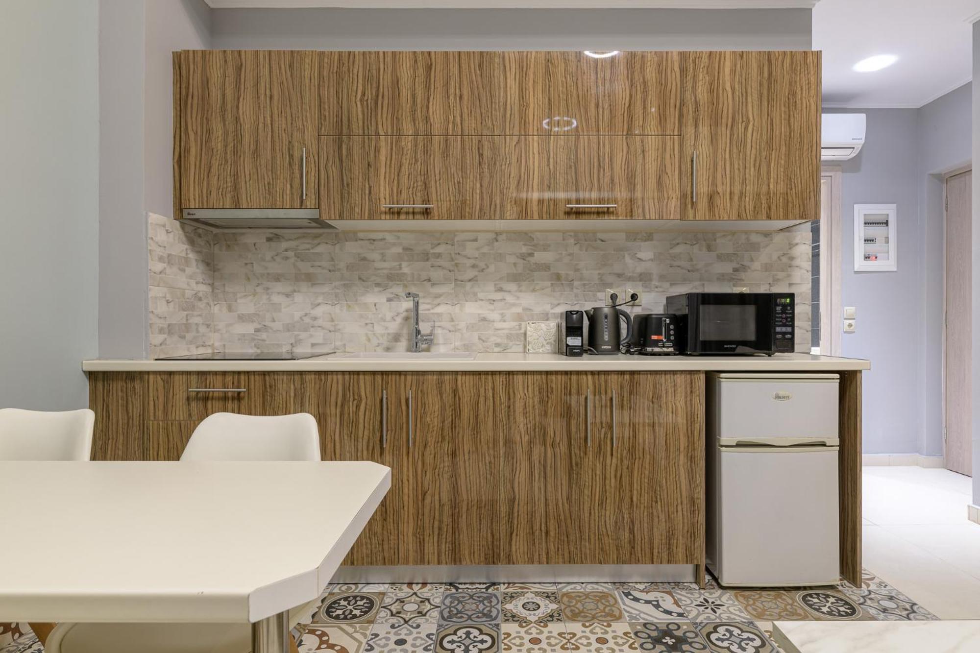 Pearl Luxury Living Apartment Лаганас Екстериор снимка