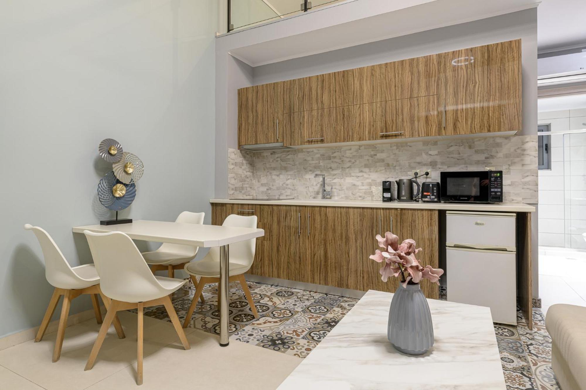 Pearl Luxury Living Apartment Лаганас Екстериор снимка