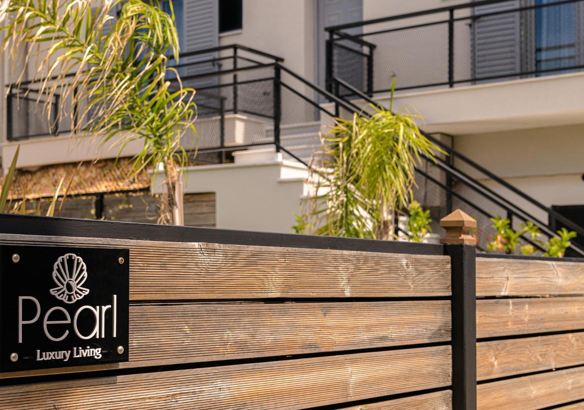 Pearl Luxury Living Apartment Лаганас Екстериор снимка